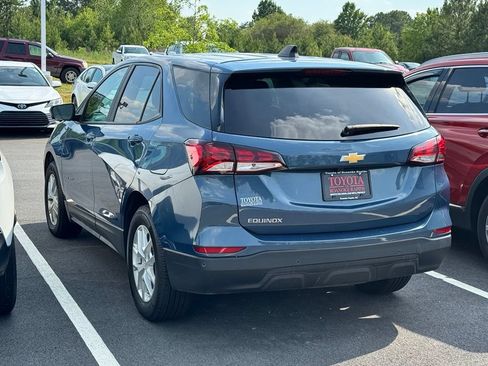 Used 2024 Chevrolet Equinox LS FWD image 7
