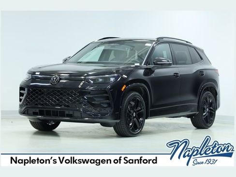 New 2026 Volkswagen Tiguan SE R-Line FWD image 1