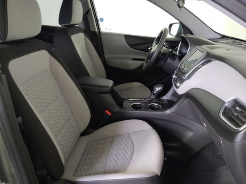 Used 2023 Chevrolet Equinox LT FWD image 21