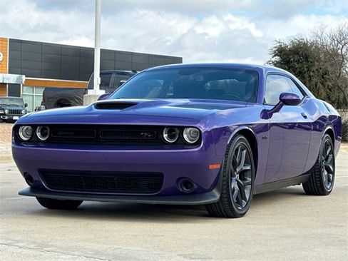 Used 2023 Dodge Challenger R/T w/ Blacktop Package image 3