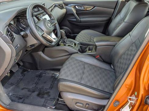 Used 2022 Nissan Rogue Sport SV w/ Technology Package AWD/4WD image 15