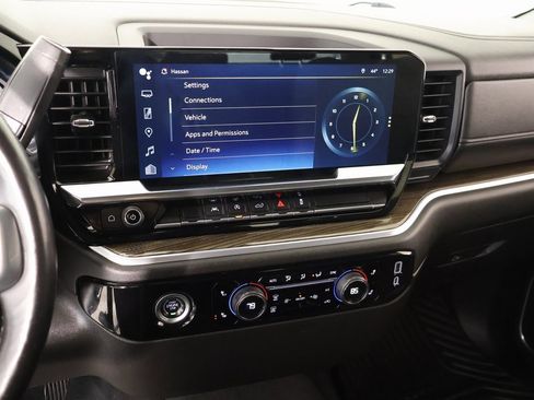 Used 2022 Chevrolet Silverado 1500 LT image 5