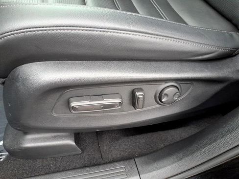 Used 2024 Honda CR-V EX-L image 19