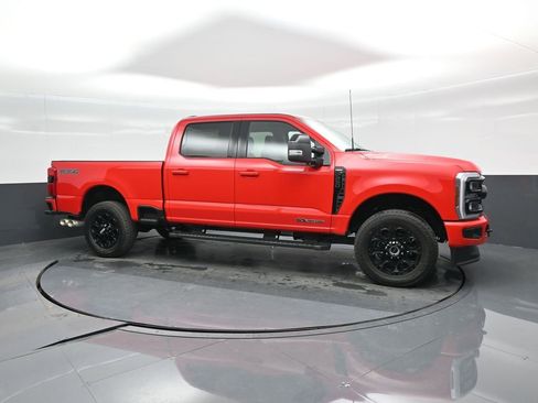 New 2026 Ford F250 Lariat w/ Black Appearance Package image 10