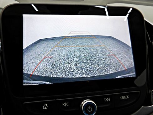 Used 2018 Chevrolet Volt LT w/ Comfort Package image 16