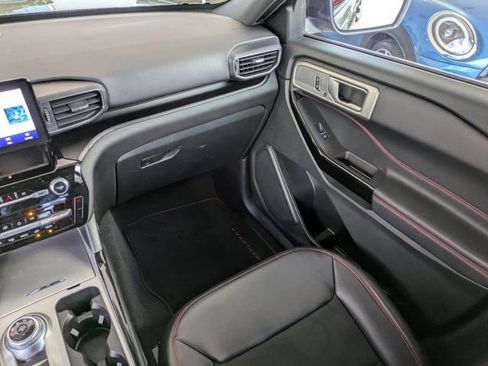 Certified 2023 Ford Explorer ST-Line w/ Class IV Trailer Tow Package image 14