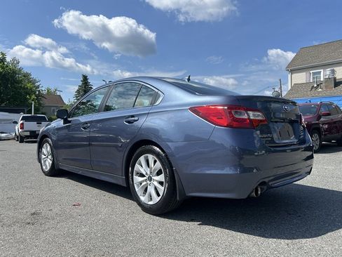 Used 2017 Subaru Legacy 2.5i Premium AWD/4WD image 6