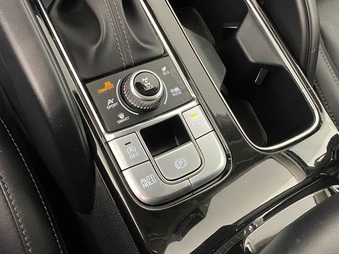 Certified 2023 Kia Telluride S w/ S Sunroof Package image 22