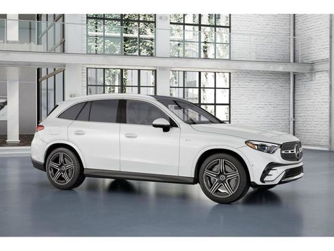 New 2026 Mercedes-Benz GLC 350e 4MATIC image 13