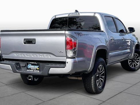 Used 2020 Toyota Tacoma TRD Sport image 12