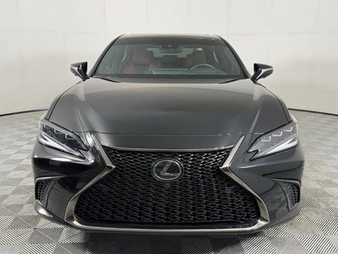 Used 2024 Lexus ES 300h F Sport image 11