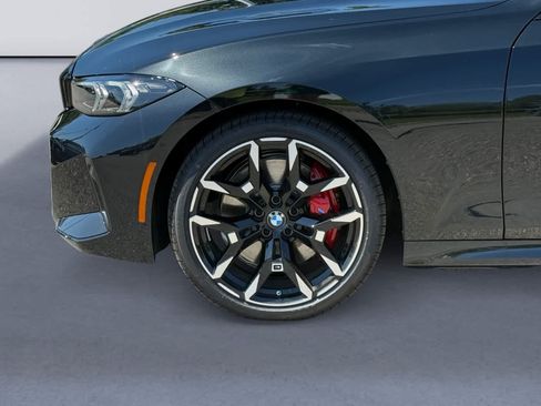 New 2026 BMW 330i xDrive Sedan w/ M Sport Package AWD/4WD image 9