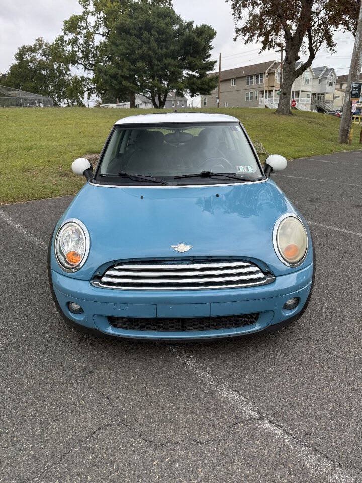 Used 2009 MINI Cooper Hardtop w/ Premium Pkg FWD image 10