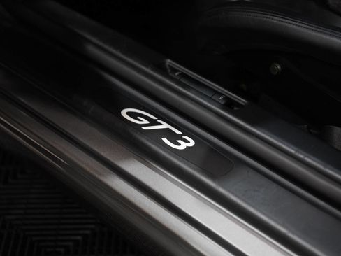 Used 2007 Porsche 911 GT3 image 27