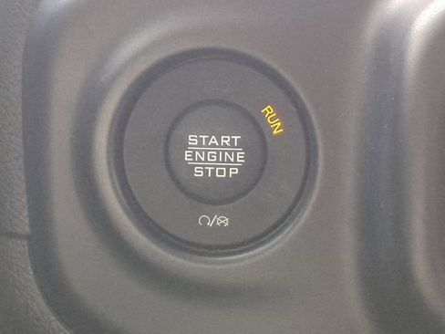 Used 2021 Jeep Gladiator Rubicon AWD/4WD image 20