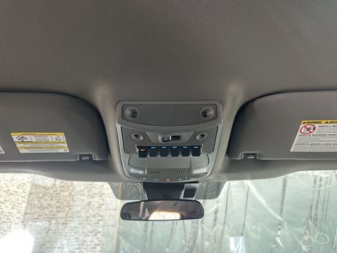 Used 2022 Ford F250 XLT w/ XLT Premium Package image 22