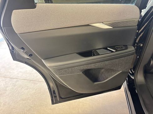 New 2025 Cadillac Optiq Sport 1 image 31