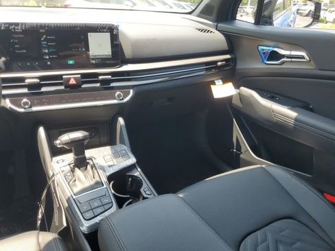 New 2026 Kia Sportage X-Line w/ X-Line Technology Package image 11