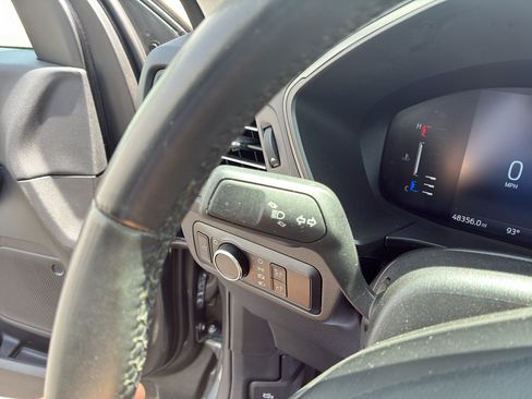 Used 2024 Ford Escape Active FWD image 23