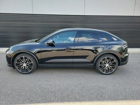 New 2026 Porsche Macan Electric image 2