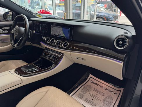 Used 2021 Mercedes-Benz E 350 4MATIC Sedan w/ Premium Package image 31
