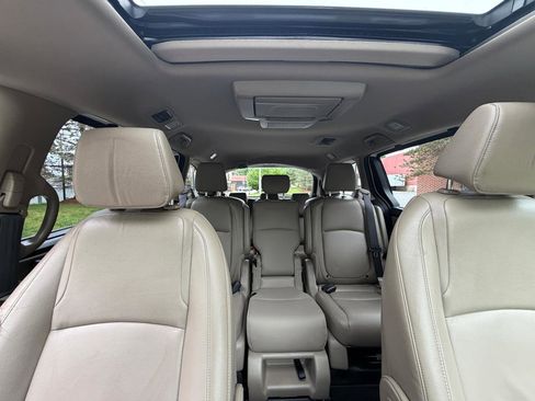 Used 2018 Honda Odyssey EX-L image 17