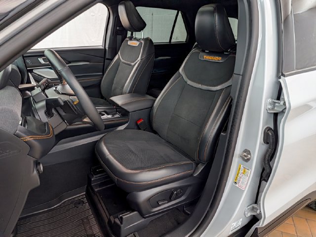 Used 2026 Ford Explorer Tremor w/ Tremor Ultimate Package AWD/4WD image 10