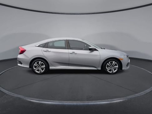 Used 2018 Honda Civic LX image 9