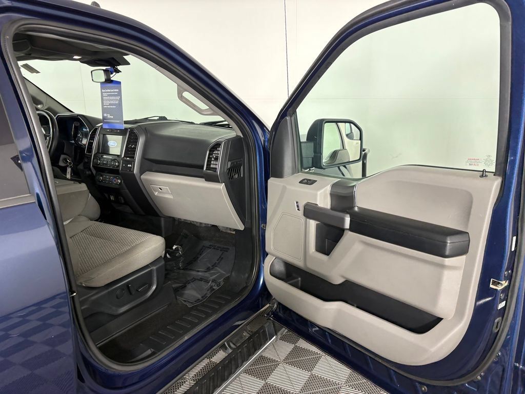 Certified 2019 Ford F150 XLT w/ Equipment Group 302A Luxury AWD/4WD image 32