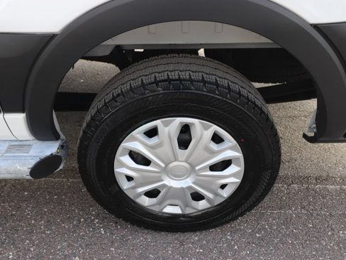 Used 2025 Ford Transit 250 Low Roof w/ Exterior Upgrade Package RWD image 23