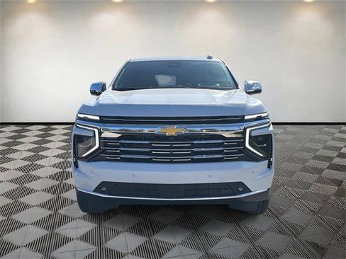 New 2026 Chevrolet Tahoe Premier image 2