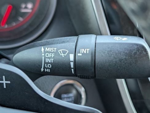 Used 2021 Toyota Camry XSE image 21