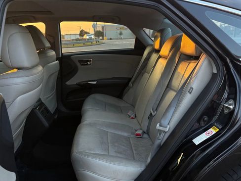 Used 2014 Toyota Avalon XLE image 13