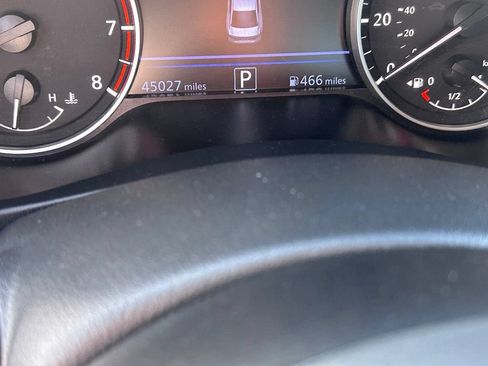 Used 2025 Nissan Altima 2.5 SV FWD image 11