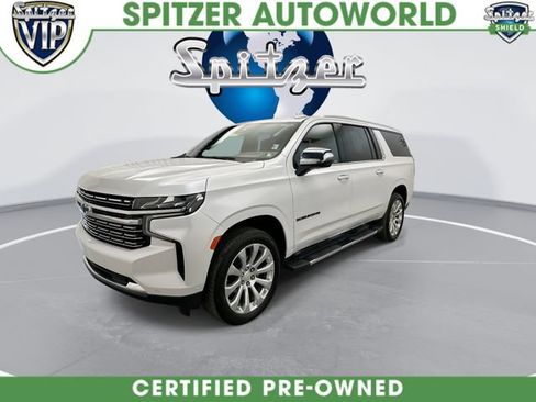 Used 2024 Chevrolet Suburban Premier w/ Advanced Technology Package AWD/4WD image 5