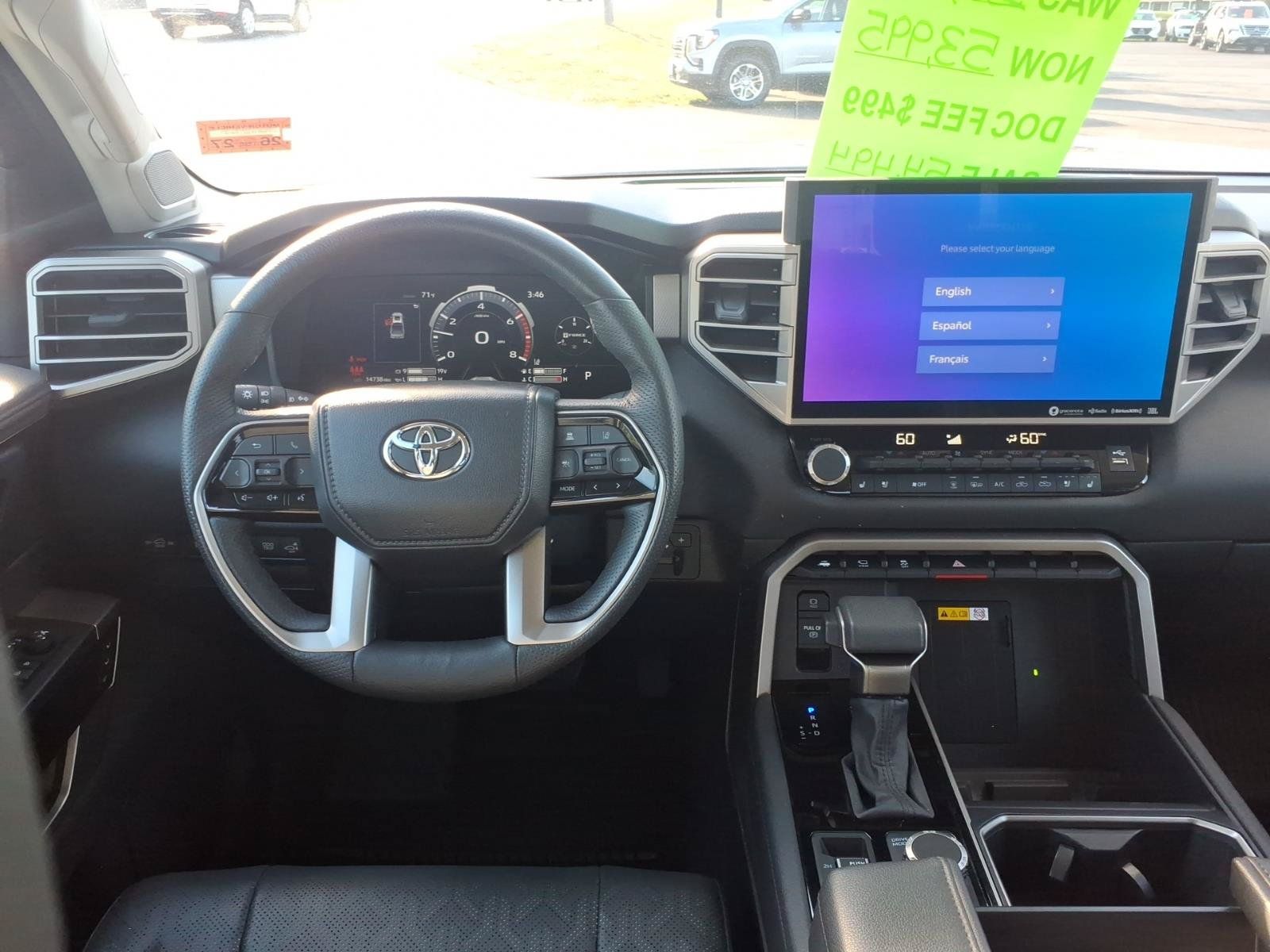Used 2024 Toyota Tundra Limited AWD/4WD image 9