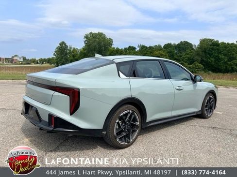 Used 2025 Kia K4 GT-Line w/ GT-Line Premium Package FWD image 5