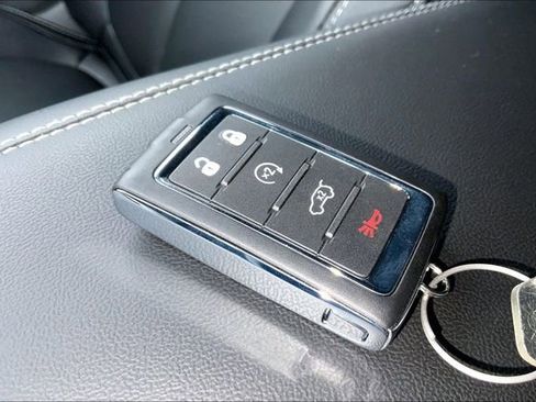 New 2026 Jeep Grand Cherokee Limited AWD/4WD image 36