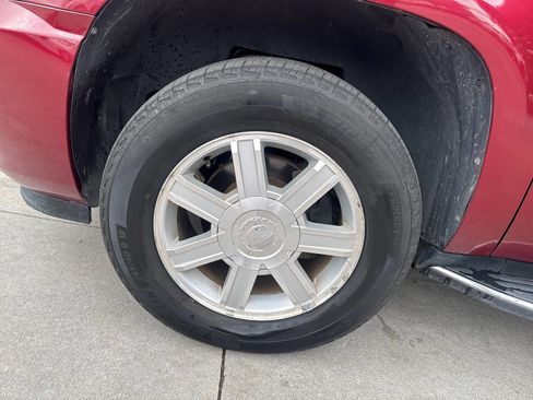 Used 2009 Cadillac Escalade AWD image 29