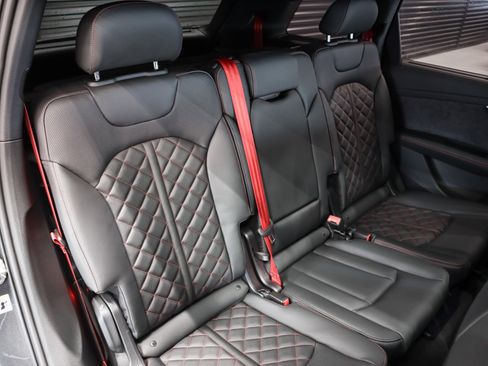 New 2026 Audi Q7 3.0T Prestige image 8