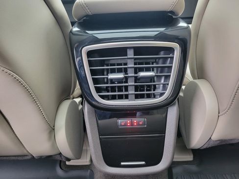 Certified 2023 Lincoln Nautilus Reserve image 19