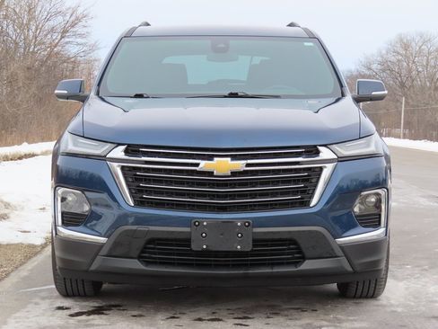 Used 2022 Chevrolet Traverse LT w/ LPO, Floor Liner Package image 7