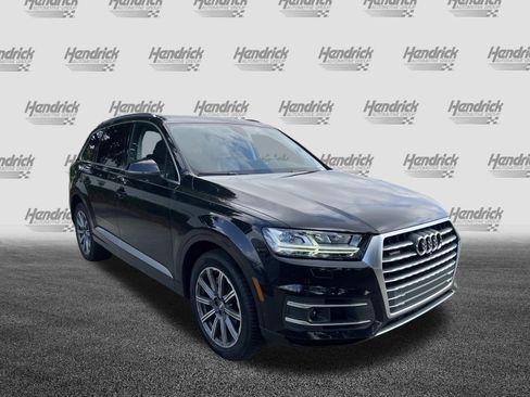 Used 2019 Audi Q7 3.0T Premium Plus w/ Premium Plus Package AWD/4WD image 2