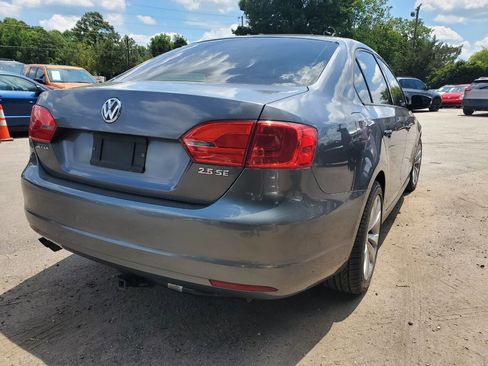 Used 2012 Volkswagen Jetta SE FWD image 7