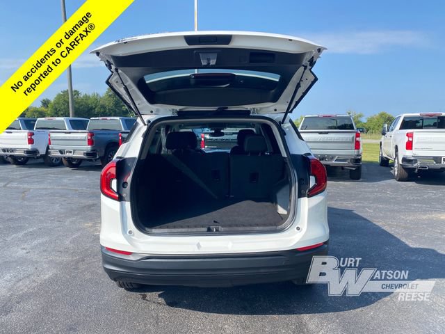 Used 2024 GMC Terrain SLE FWD image 18