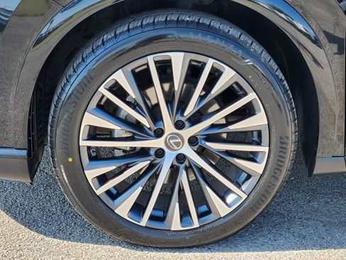 Used 2023 Lexus RX 350 Premium Plus w/ Cold Area Package FWD image 10