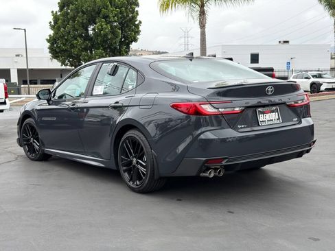 New 2026 Toyota Camry SE FWD image 7