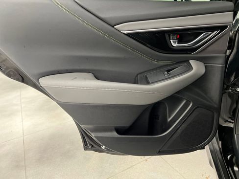 Used 2025 Subaru Outback Onyx Edition image 15