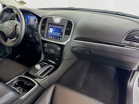 Used 2023 Chrysler 300 Touring L w/ Popular Equipment Group image 32