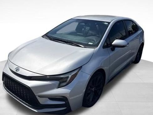 Used 2024 Toyota Corolla SE FWD image 1